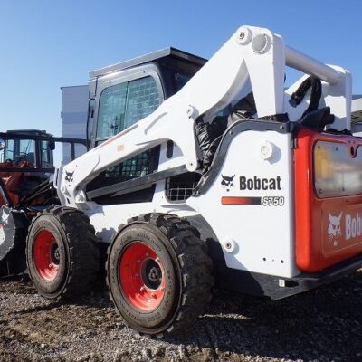 ( BOBCAT )   S750   ( 120110G0237 )