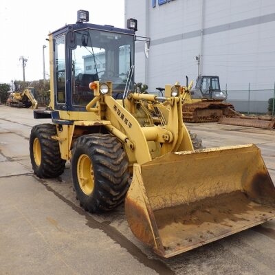 ( KOMATSU )   WA70-1 ( 40230S0606 )