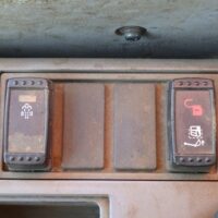 ( HITACHI )   ZX200LC-5B   ( 40180N0266 ) - Image 35