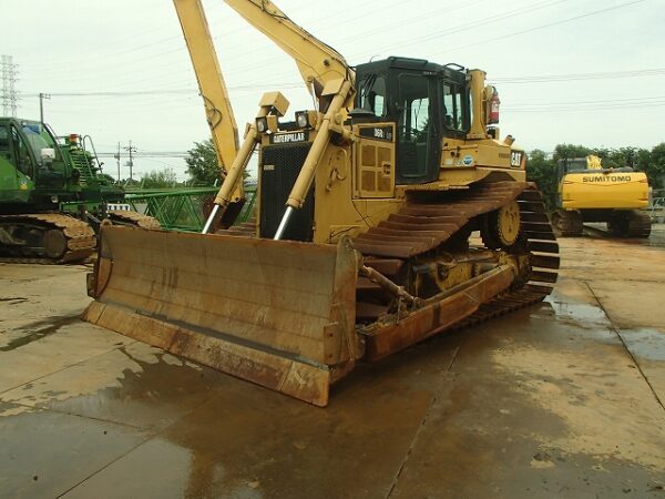 ( CAT )   D6R   ( 60240S0331)