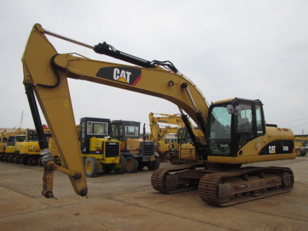 ( CAT )   320D   ( 6050T0006 )