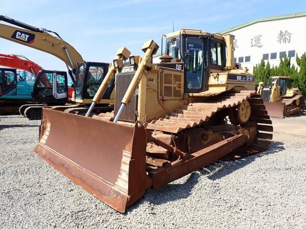 ( CAT )   D6R-LGP  ( 60300Z0132 )