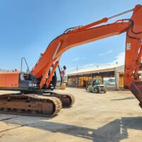 ( HITACHI )   ZX330LC-5B  ( 60270N0330 ) - Image 2