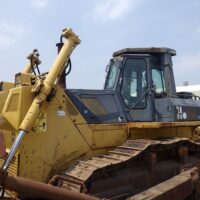 ( KOMATSU )   D155AX-5  ( 60260N0178 ) - Image 2