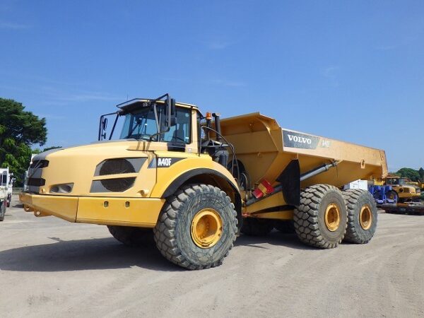 ( VOLVO )  A40F ( 60260N0200 )