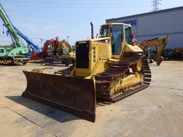 ( CAT )   D6M   ( 9080S0372 )