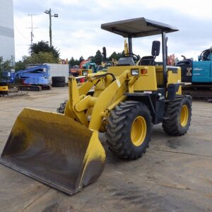 ( KOMATSU )   WA80-3   ( 110100S010 )