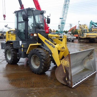 ( KOMATSU )   WA80-8   ( 110100S053 )