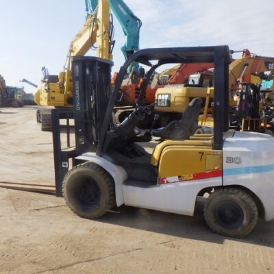 ( UNICARRIERS )   FD30C3Z   ( 2030N0380 )