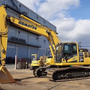 ( KOMATSU )   PC220LC-11   ( 3050T0443 )
