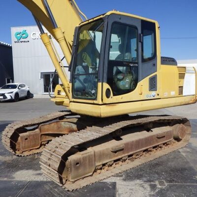( KOMATSU )   PC200-8   ( 3040N0131 )