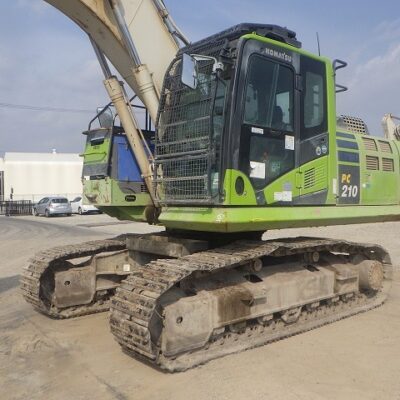 ( KOMATSU )   PC210-10   ( 3040N0592 )