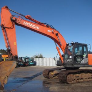 ( HITACHI )   ZX200-6   ( 30260T0062 )