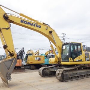 ( KOMATSU )   PC300LC-11   ( 30260T0526 )