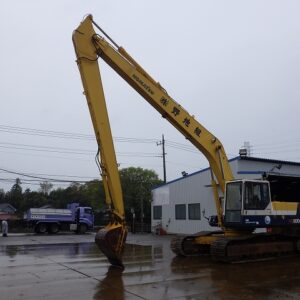( KOMATSU )    PC200LC-5   ( 40220S0626 )