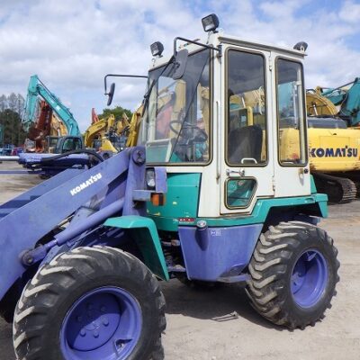 ( KOMATSU )    WA40-3   ( 40230N0514 )