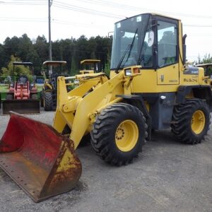 ( KOMATSU )    WA80-3   ( 40250N0517 )