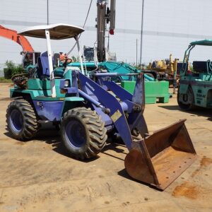 ( KOMATSU )    WA40-3E0   ( 60240S0051 )